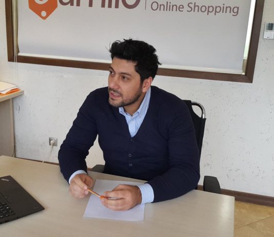 Bamilo Ramtin Monazahian