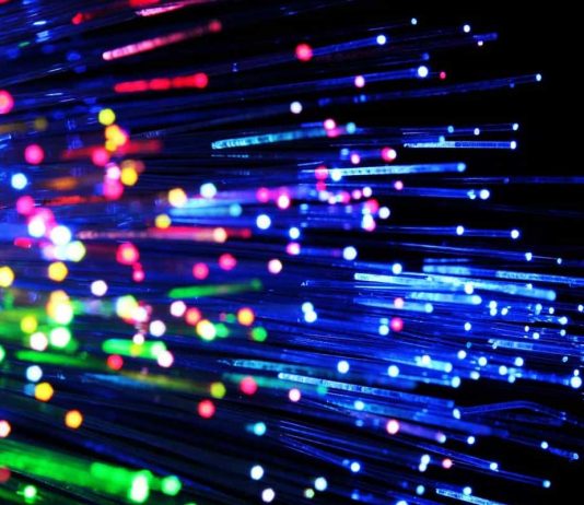 High Speed Internet and Fiber Optic Networks Around Iran