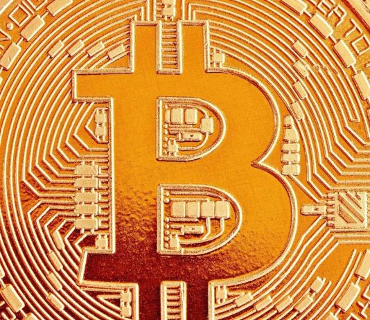 Central Bank of Iran is planning to regulate virtual currencies and the blockchain technology in 2018.